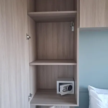 Apartment Lazuli Sea View&pool Ap 502 Larnaka