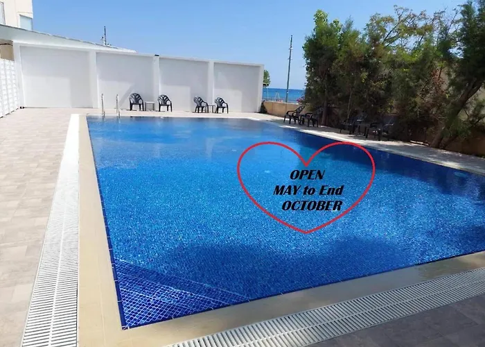 Lazuli Sea View & Pool Ap 502 Апартаменты *