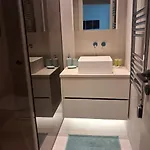 Lazuli Sea View & Pool Ap 502 Апартаменти Ларнака