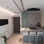 Апартаменти Lazuli Sea View & Pool Ap 502
