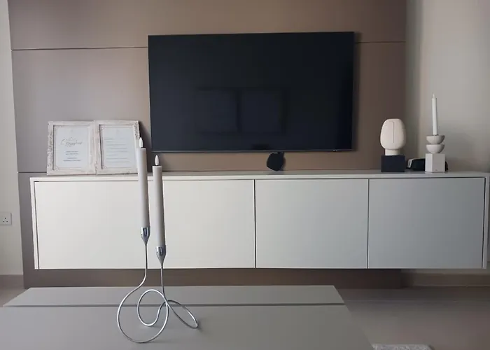 Lazuli Sea View & Pool Ap 502 Apartment *